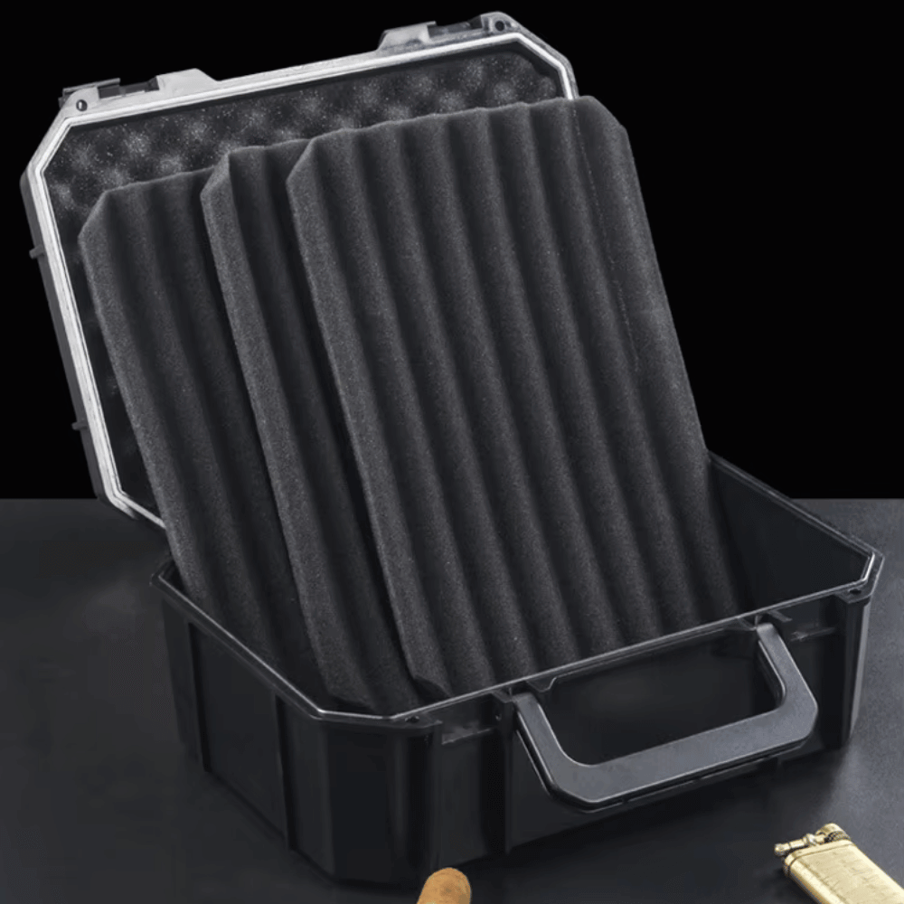 21 Cigar Tactical Travel Humidor - Image 5